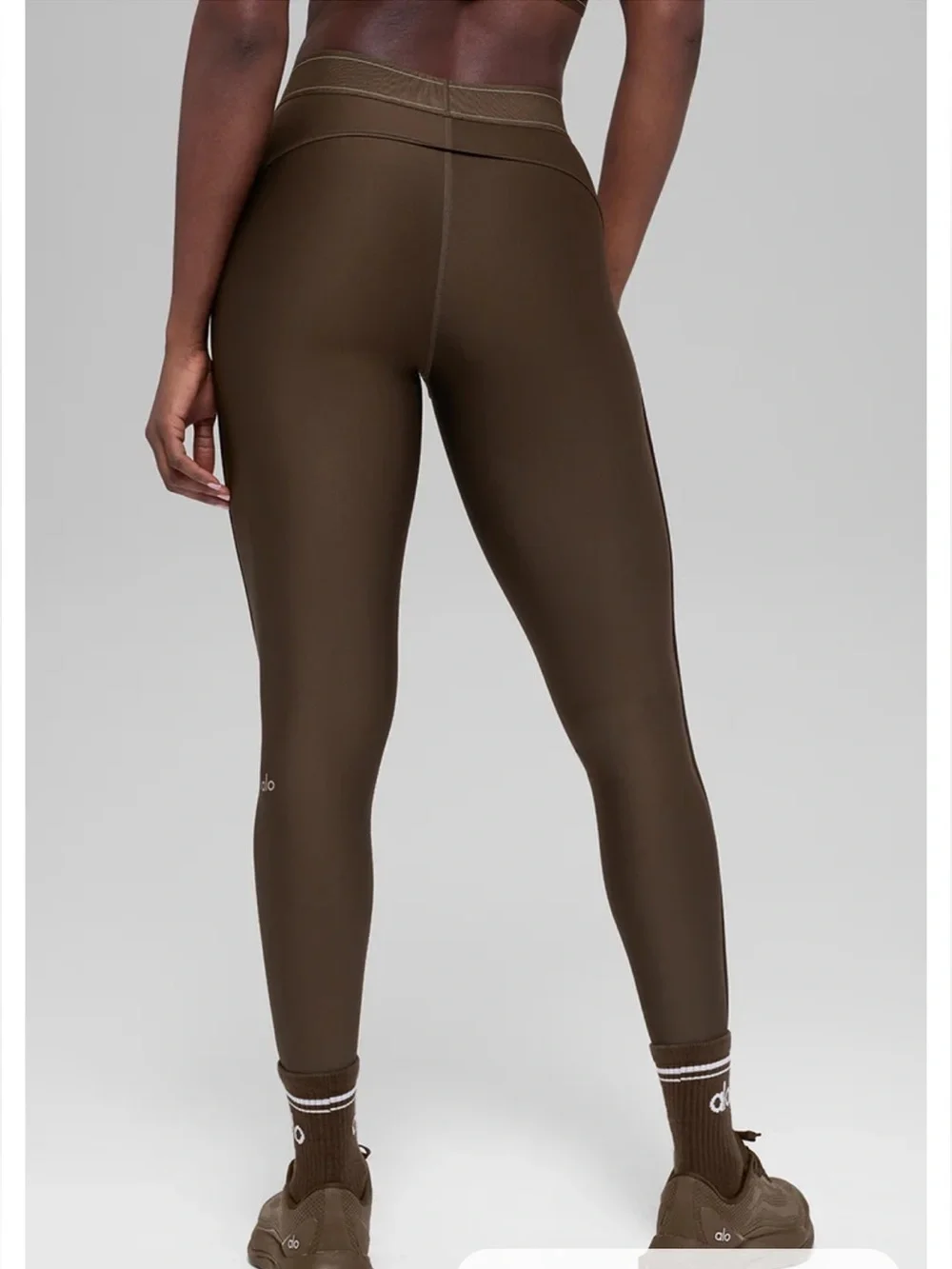 ALO Yoga Airlift High-Waist Suit Up Legging in Espresso Size Small